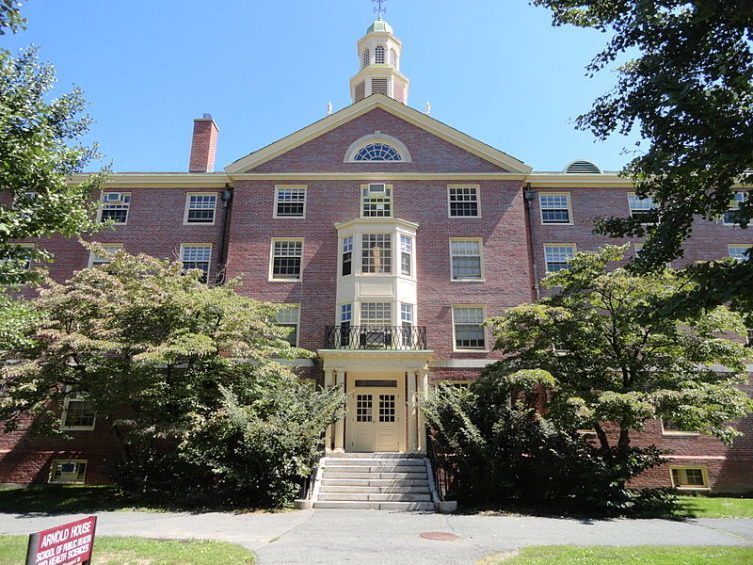 University of Massachusetts Amherst University of Massachusetts Amherst